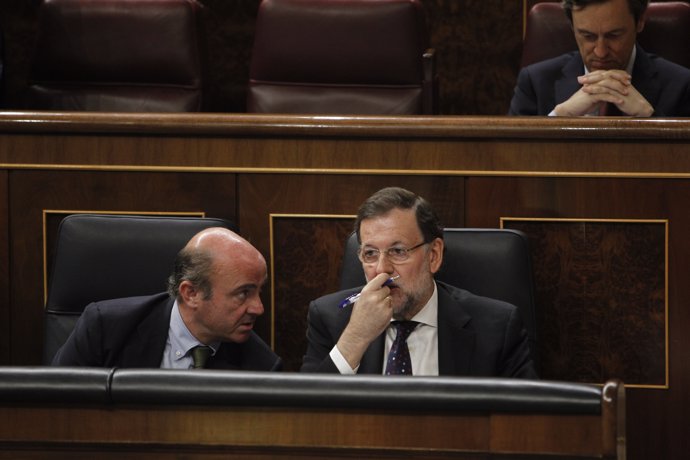 Mariano Rajoy y Luis De Guindos en el Congreso