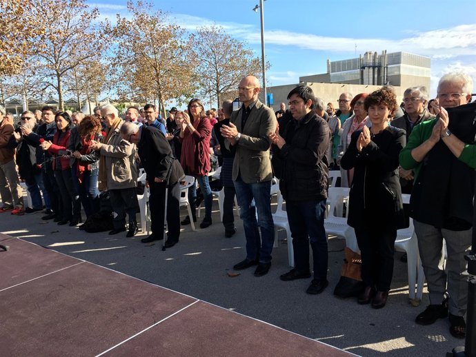 Homenaje a los fusilados en el Camp de la Bóta