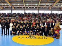 Las 'Guerreras', campeonas del XX Torneo Internacional de España de balonmano femenino