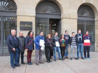 Alumnos de la UN presentan un recurso contra la convocatoria de becas por "injusta y arbitraria"