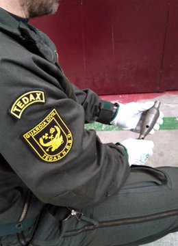 Guardia Civil retira una granada de mortero 