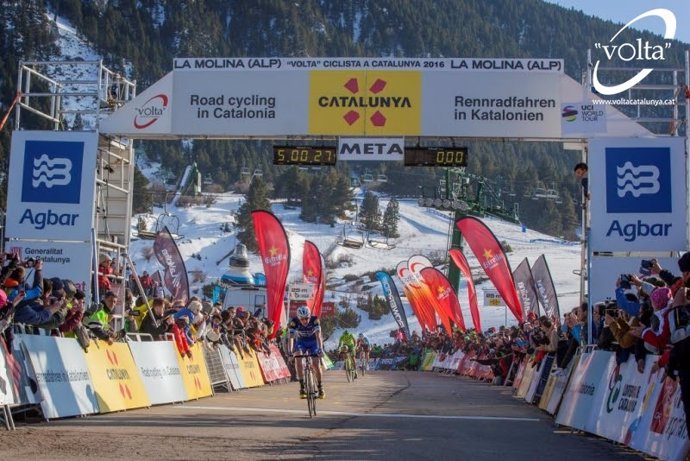 Daniel Martin gana en La Molina 