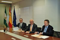 La Junta y la ONCE-A colaboran para mejorar las competencias digitales de la ciudadanía