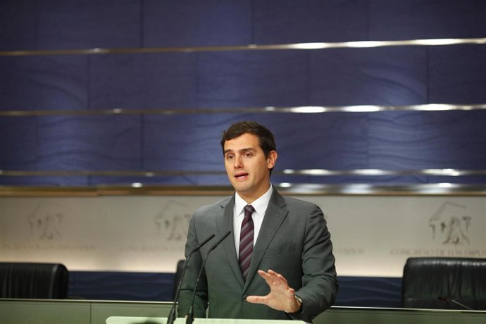 Rueda de prensa de Albert Rivera en el Congreso