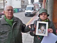 Gritos de "asesino" para el acusado de matar a su mujer en el hospital de Ourense