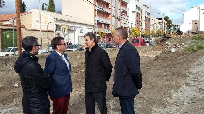 Inicio de las obras de construcción de las paradas de autobús en Caravaca