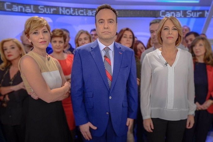 Presentadores de Canal Sur TV respaldan la campaña contra la violencia de género