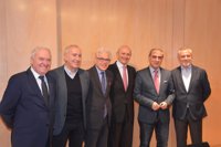 El PSOE muestra a los enfermeros su compromiso de exigir al Gobierno la derogación de la 'prescripción enfermera'