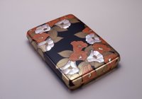 El maestro artesano Kazumi Murose lleva a Barcelona el arte milenario del 'maki-e'