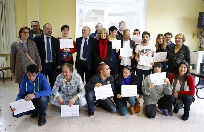 10:30 Centro Ocupacional De Ampros, 
Avda. Virgen Del Mar, 81, Santander
 La Vic