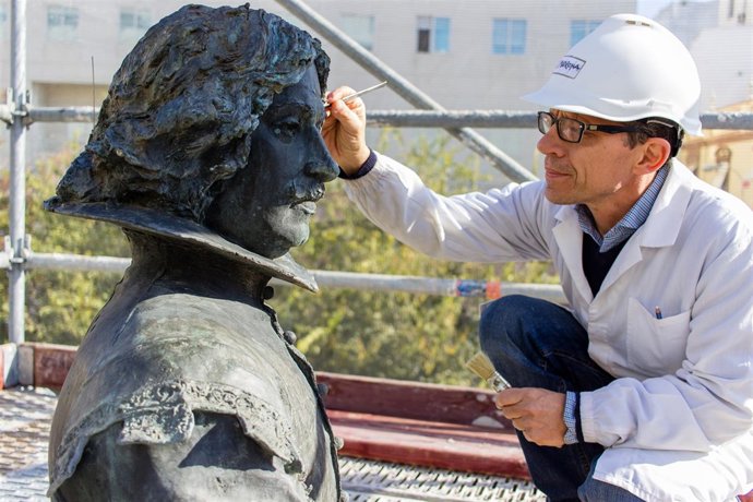Actuación en la estatua de Velázquez.