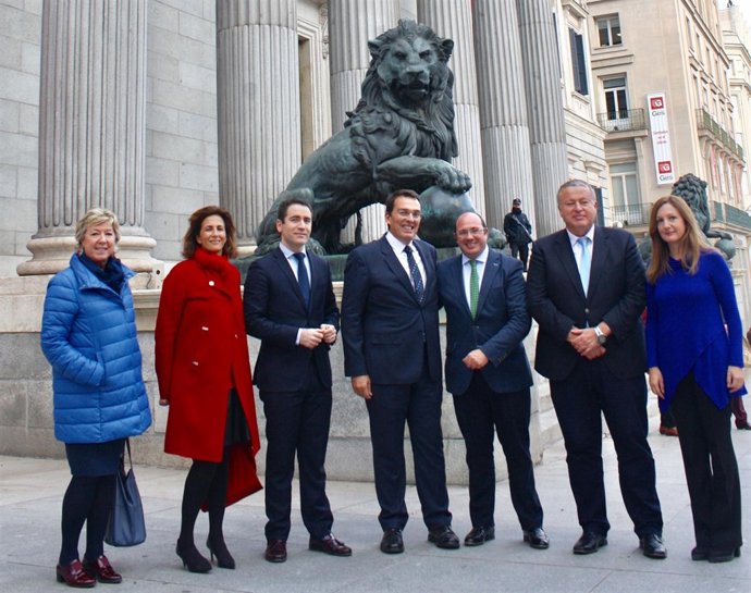 Barreiro, Borrego, García, Ruano, Sánchez, Bernabé y Carreño
