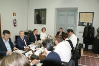 Gamarra apuesta por "flexibilizar techo de gasto" para "no limitar" a Ayuntamientos