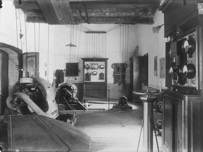 Mecanización de Codorníu a principios del siglo XX