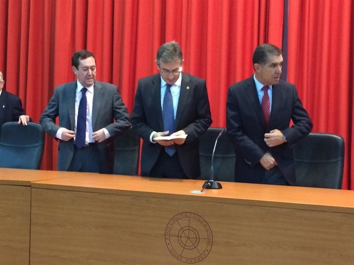 Antonio Pontón, Francisco Ruiz y presidente del TSJA