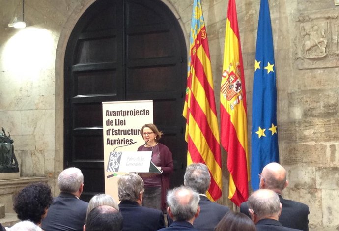 Elena Cebrían presenta el anteproyecto de la Ley de Estructuras Agrarias
