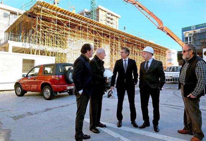 Visita a las obras del Centro Cívico de Cazoña