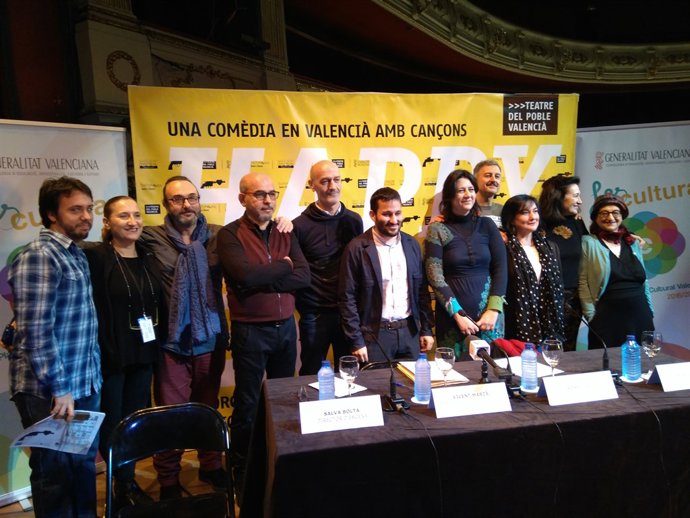 Los responsables de Cultura han presentado la obra junto a parte del elenco