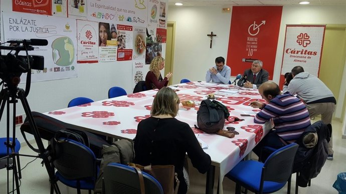 Cáritas presenta la campaña de Navidad