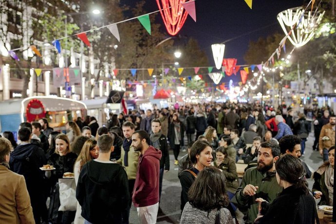 The Shopping Night Barcelona