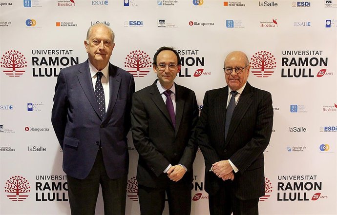 J.J.Brugera, J.M.Garrell y J.Martínez-Rovira, URL