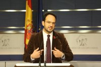 PSOE reitera que su voto al techo de gasto dependerá del SMI y los impuestos