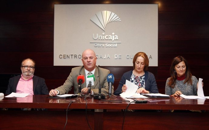 Nieves Chilllón gana el XXXI Premio Unicaja de Poesía