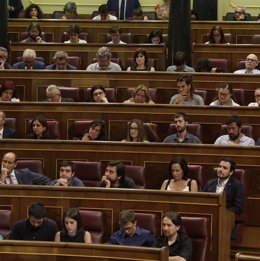 Pablo Iglesias, íñigo Errejón y otrs diputados de Unidos Podemos