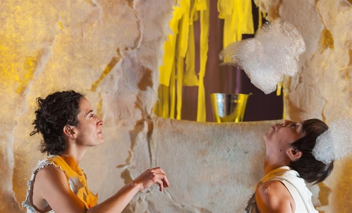 Nota Teatro Cánovas