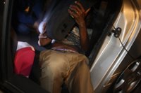 Detenida una pareja en Ceuta con inmigrantes ocultos en el coche