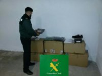 Dos detenidos con ropa falsificada valorada en 11.000 euros