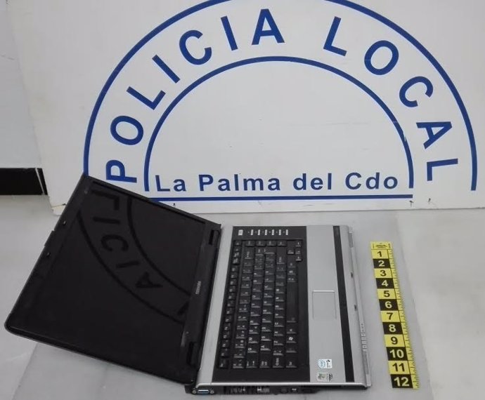 Ordenador recuperado en La Palma del Condado tras ser robado en Espartinas.