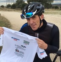 Luis Pasamontes luchará contra el cáncer y fibrosis quística en la Titan Tropic Cuba