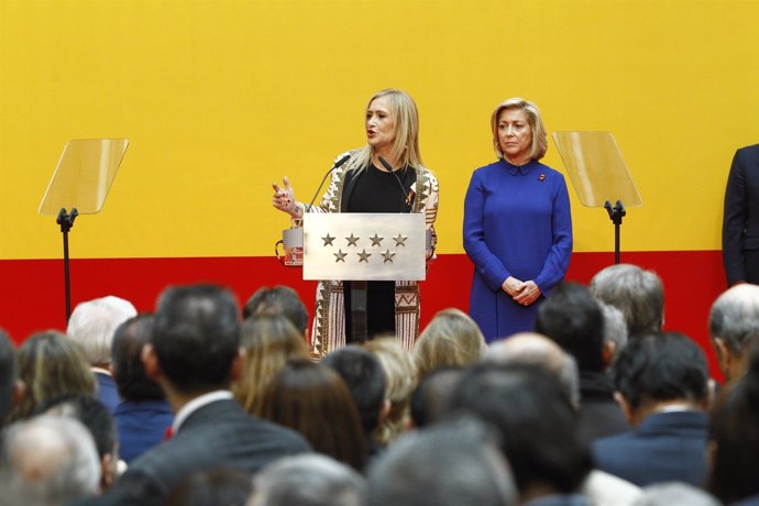 Cifuentes y Dancausa en la recepción por el Día de la Constitución