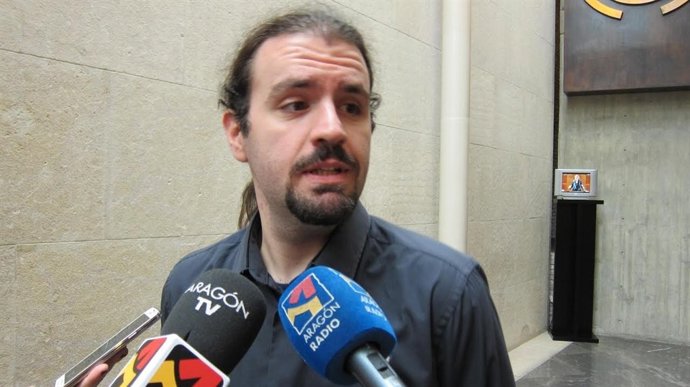 El diputado de Podemos en las Cortes de Aragón, Héctor Vicente.