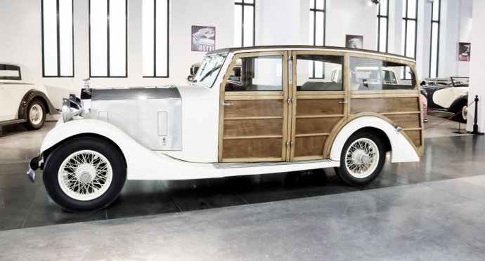 Museo automovilístico en el centro comercial Vialia en Málaga. 