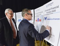 Microfinanzas del BBVA facilita cuentas gratuitas y educación financiera en América Latina