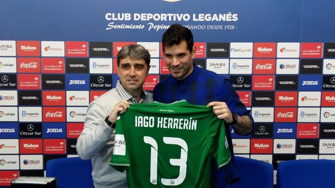 Iago Herrerín se presenta con el C.D. Leganés