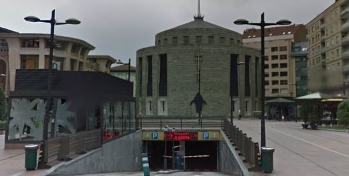 Plaza de la Gesta, Oviedo
