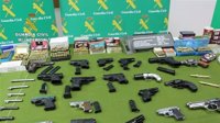 Un detenido en Galicia de un grupo dedicado a compra-venta de armas de fuego