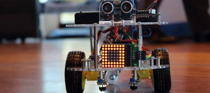 El robot  inteligente Frank 1 