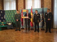 Detenidas ocho personas en Madrid que simulaban ser policías para robar a turistas