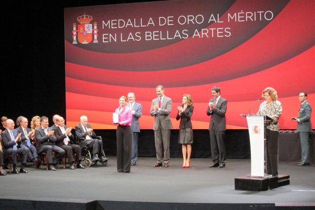 Entrega medalla Oro Bellas Artes Reyes Ainhoa Arteta