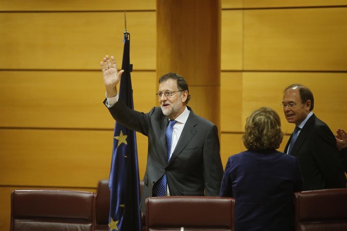 Rajoy con Pío García Escudero en el Senado