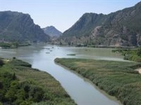 Organizaciones critican el pacto del agua apoyado por PP y Ciudadanos en el Congreso