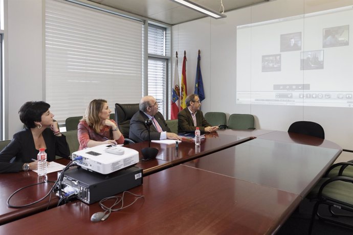 El consejero de Medio Rural participa por videoconferencia 