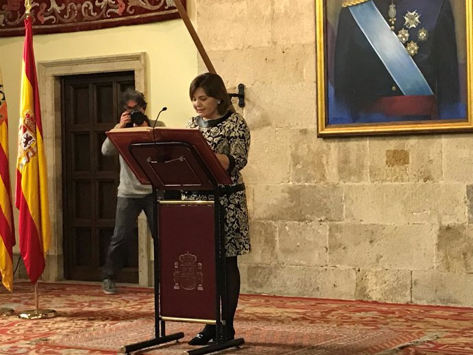 Isabel Bonig durante el acto de la Constitución organizado por Delegación