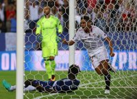 Los octavos, sólo para Lyon o Sevilla