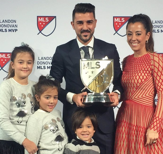 David Villa recoge el trofeo como MVP de la MLS