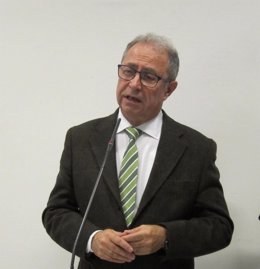 El consejero de Hacienda y Administración Pública de Aragón, Fernando Gimeno
